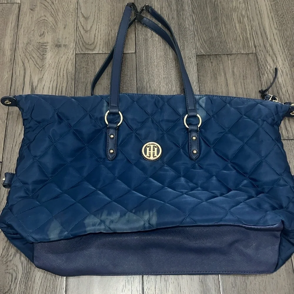 Tommy Hilfiger quilted tote bag